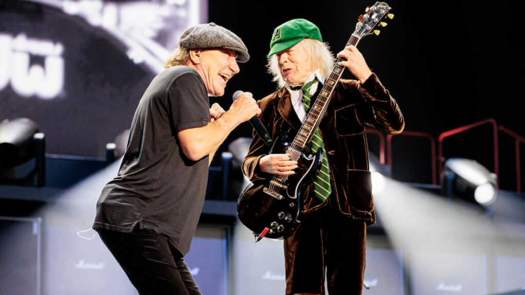 Breaking news: The AC/DC Rock Band Legends Reunited and shock the ...
